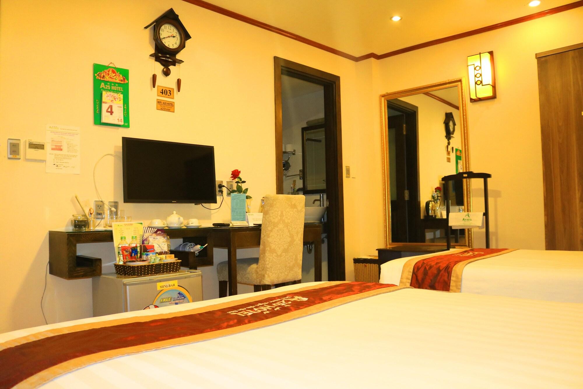 A25 Hotel - 28 Tran Quy Cap Hanoi Bagian luar foto