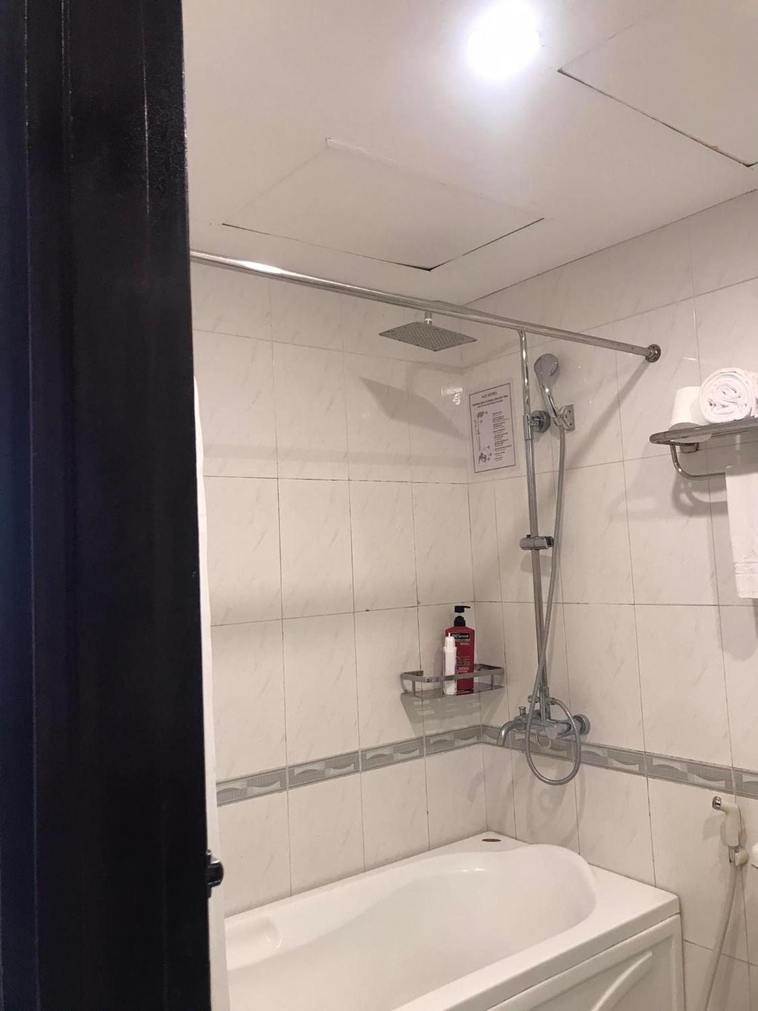 A25 Hotel - 28 Tran Quy Cap Hanoi Bagian luar foto