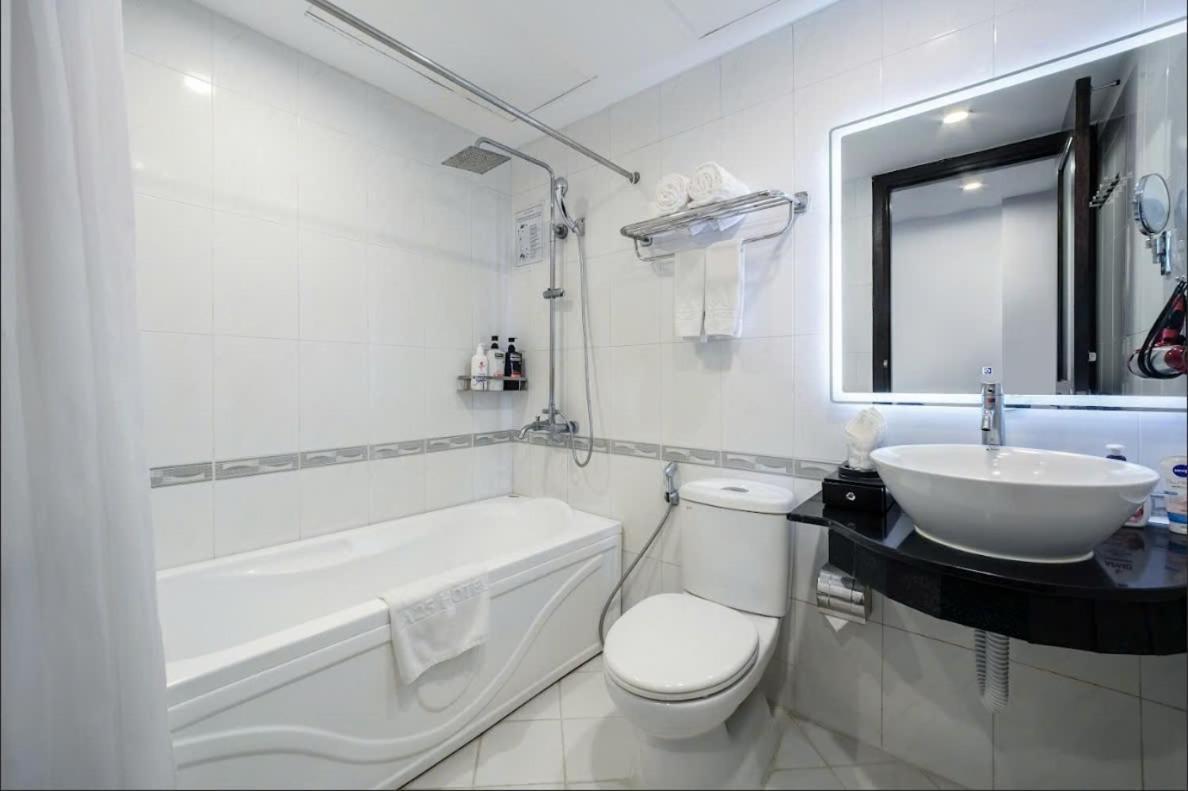 A25 Hotel - 28 Tran Quy Cap Hanoi Bagian luar foto